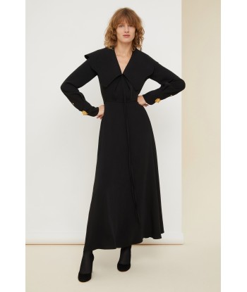 Maxikleid mit Oversize-Kragen les muscles